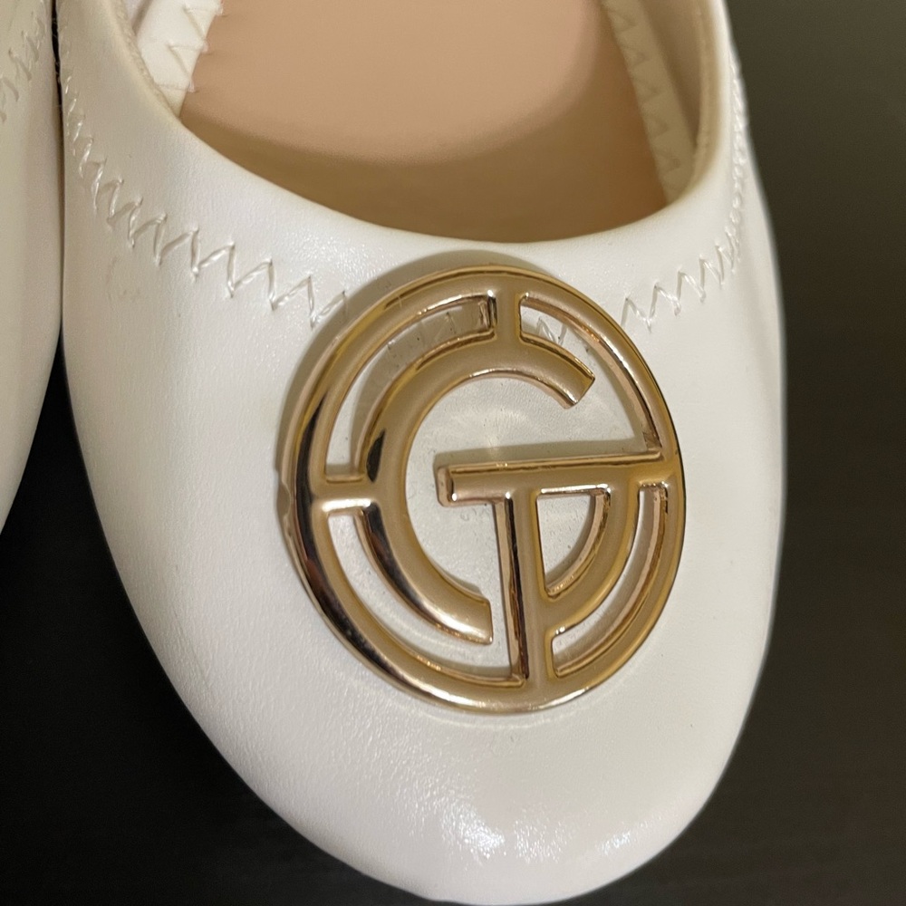 Tahari White and Gold Flats with Elegant Emblem - Picture 6 of 8
